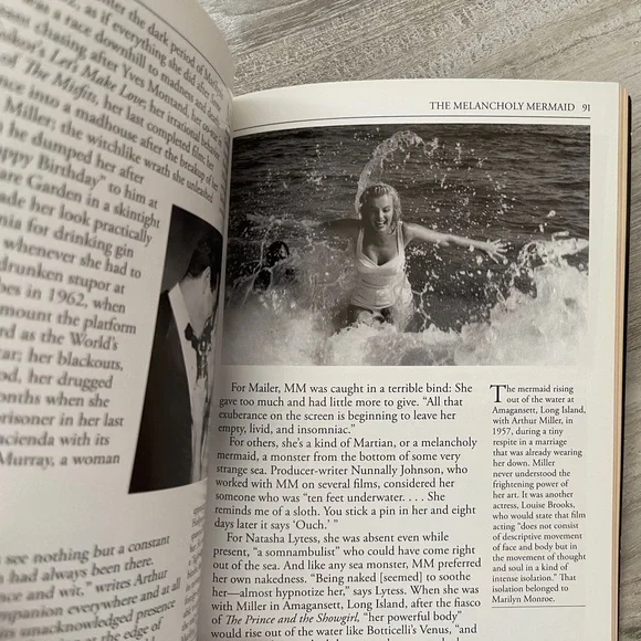 Marilyn: The Last Goddess Book - Picture 12 of 12